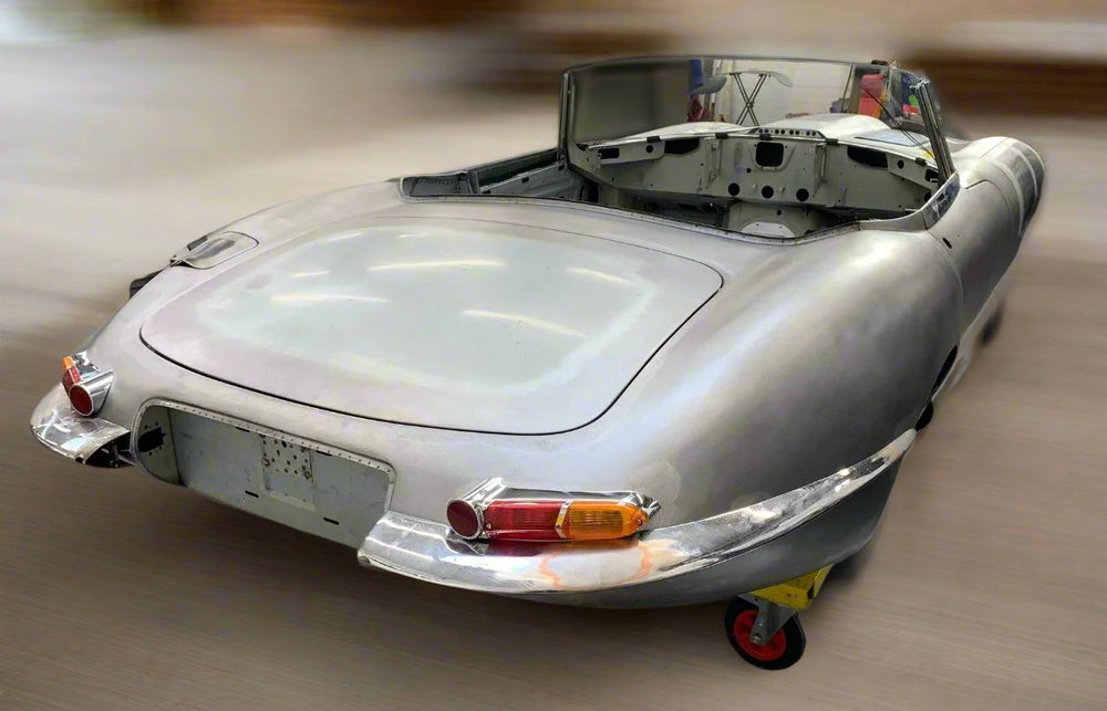 
                      
                        E-Type Jaguar Roadster "Fast Road Car" Tub
                      
                    