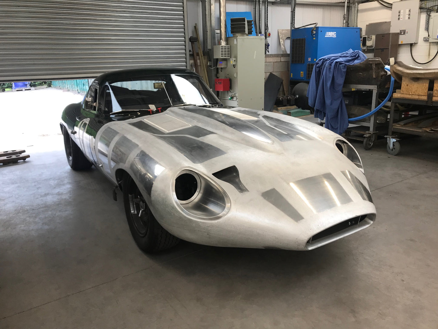 E-Type Jaguar "49 FXN" Lowdrag Bonnet