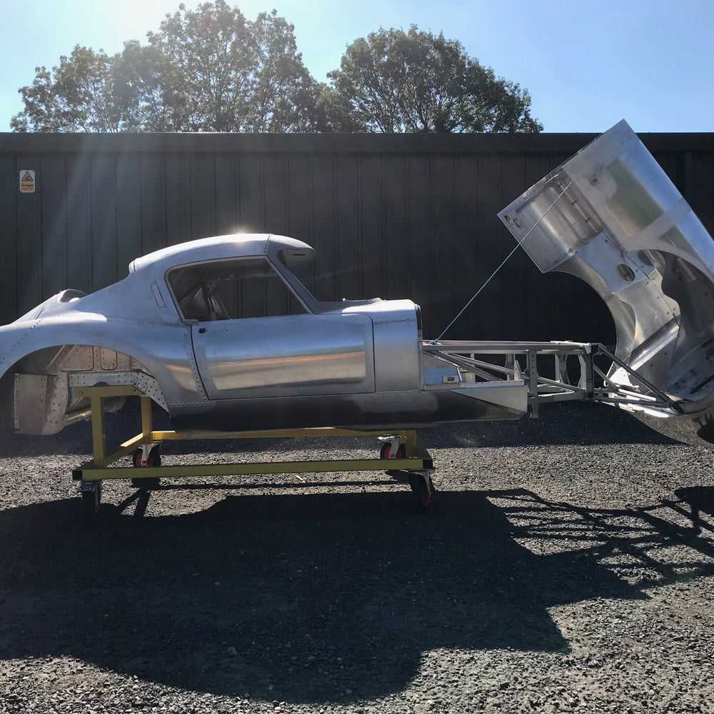 
                      
                        Lindner Nocker Lowdrag Tub - Complete with Bonnet, Boot Lid and Doors
                      
                    