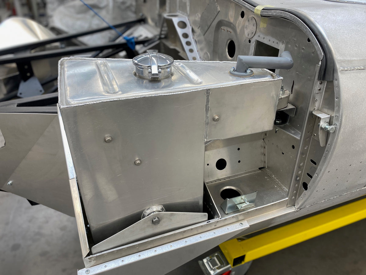 Type One Sump E-Type Jaguar Aluminium Dry Sump Oil Tank – RJ Panels