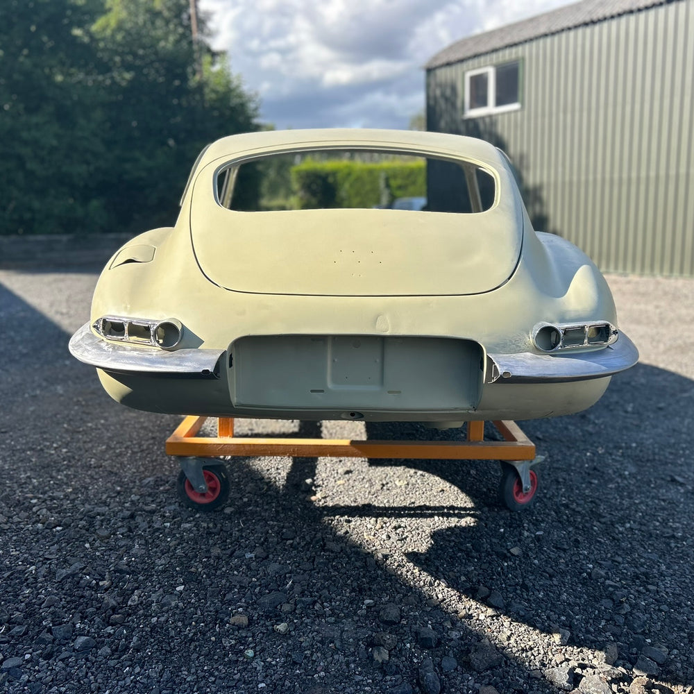 
                      
                        SPECIAL OFFER .........  Jaguar E-Type S1 4.2 FHC Original Body Shell
                      
                    