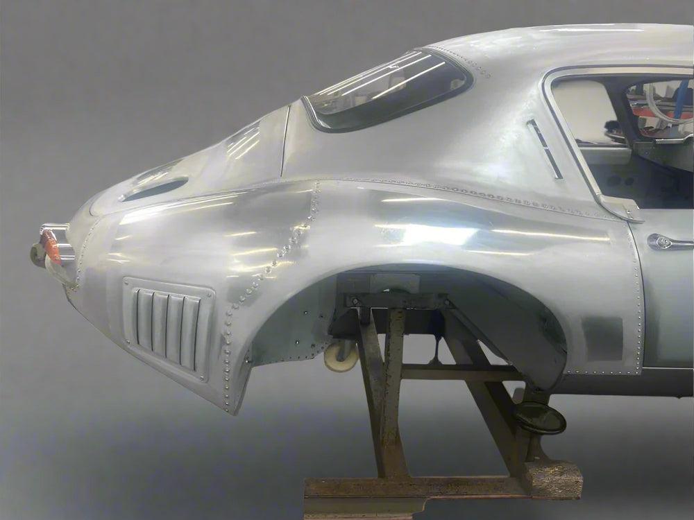 E-Type Jaguar LWB V12 S3 Lowdrag Bodyshell
